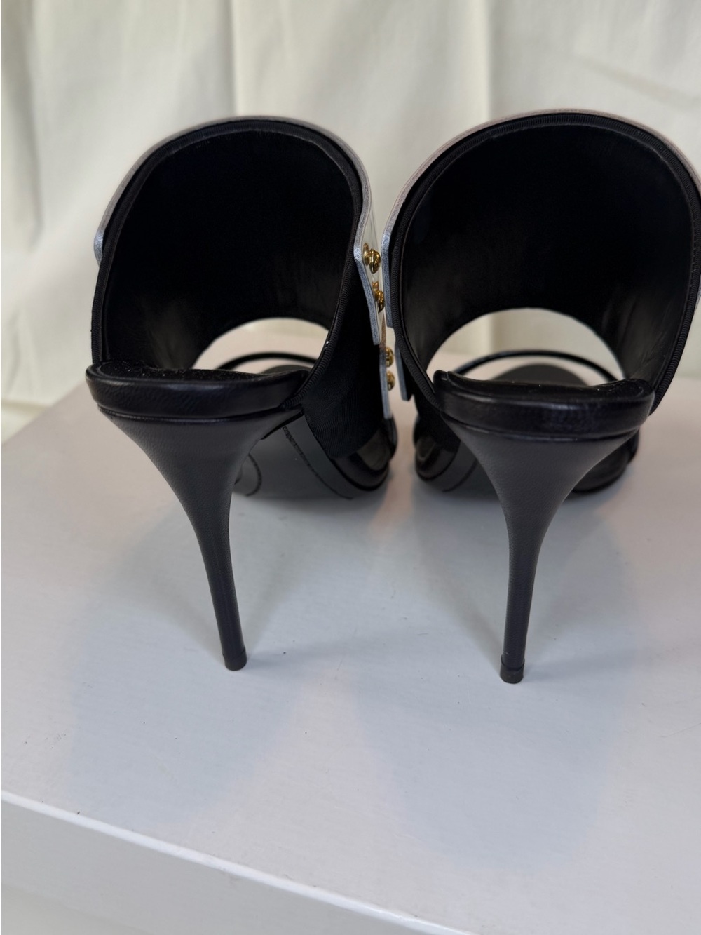 Giuseppe Zanotti Black Patent & Silver Stud Cuff Slide Mules - Picture 6 of 9